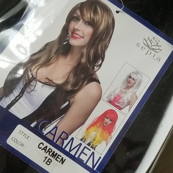 Colored Braiding Hair and Wig!! - Picture 2 of 6